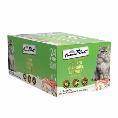 Fussie Cat Super Premium Chicken with Duck in Goat Milk Gravy Shredded